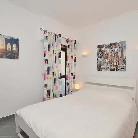 Apartment Navegador Park View, 5 Pers, Pisc,700m Plage,strip *